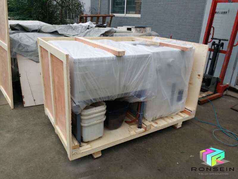 Screen Katana 5055 Imagesetter Packing and Dispatching to Viet Nam